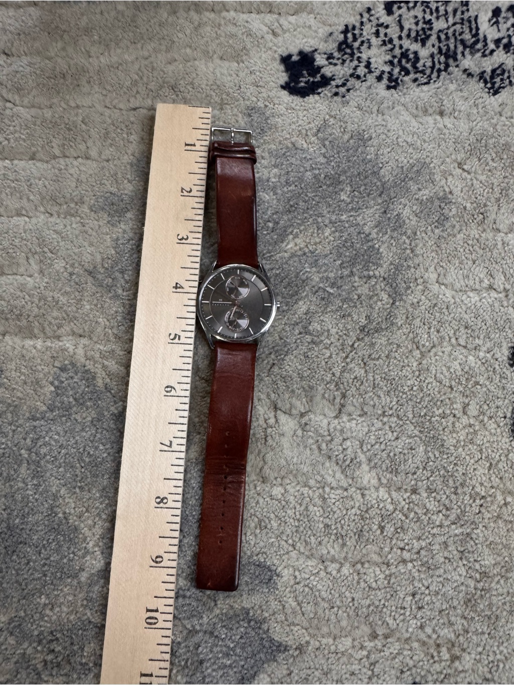 Skagen Silver Case With Brown Leather Strap Watch  Needs New Battery